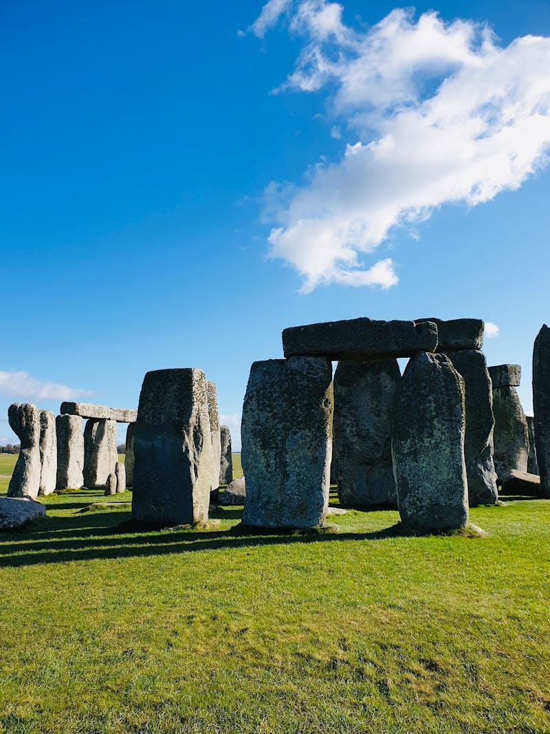 Vedere panoramică a monumentului preistoric Stonehenge