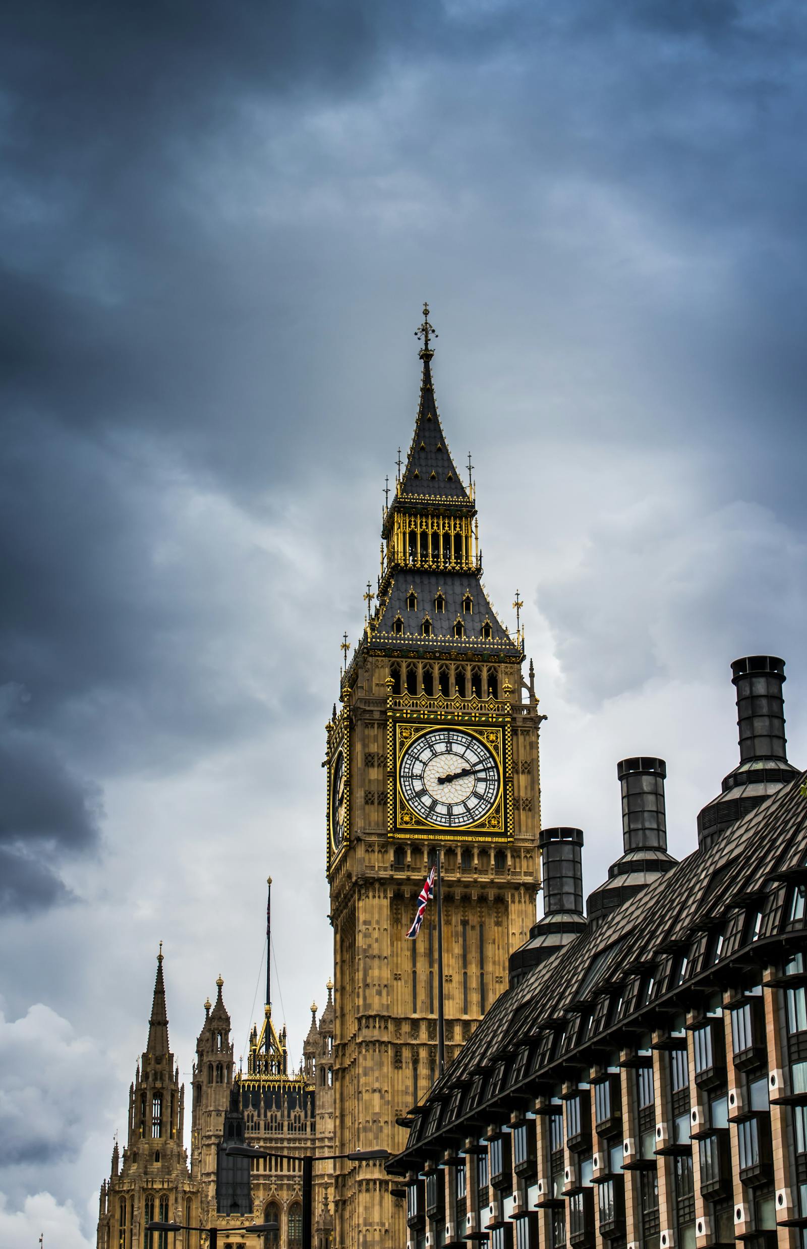 Big Ben și Parlamentul la apus Londra