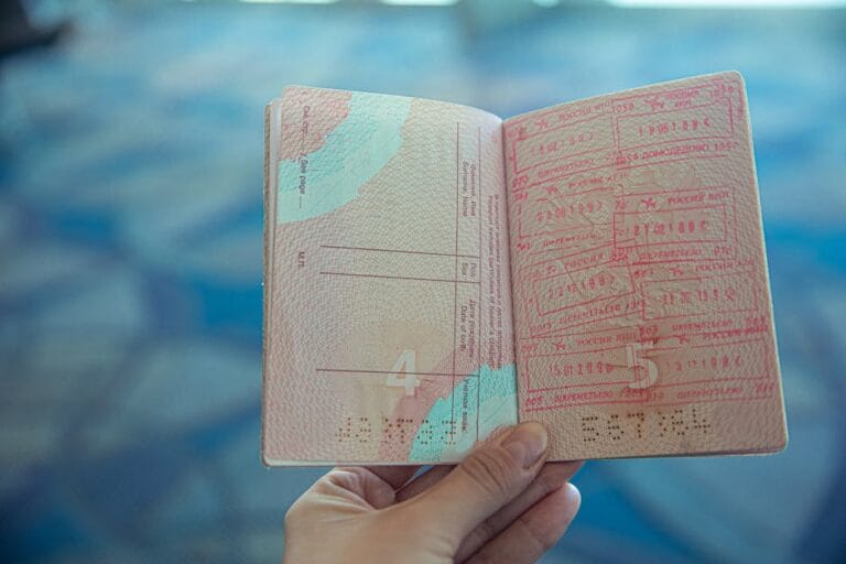 ETA UK valabilitate pașaport - imagine 1 - foto Ekaterina Belinskaya